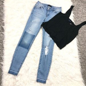 SKINNY JEANS DISTRESSED LIGHT BLYE PATCH SIZE 0